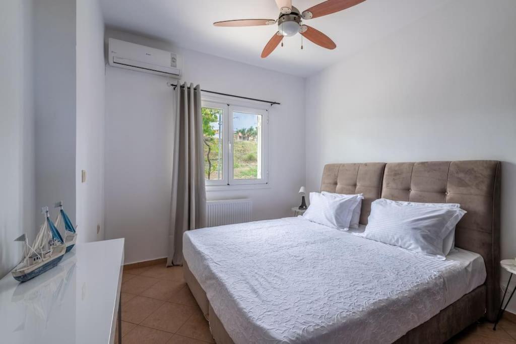 Blue Harmony Villa Dhramia Екстер'єр фото